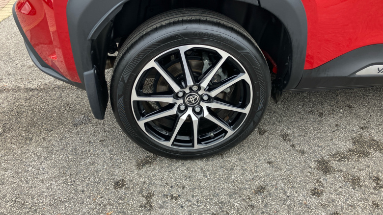 Toyota Yaris Cross 1.5 Hybrid GR Sport 5dr CVT Hybrid Estate